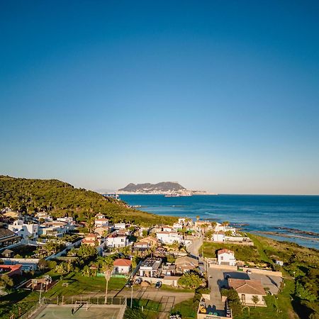 Increible Villa De Madera Con Vistas Al Mar Algeciras Exterior photo